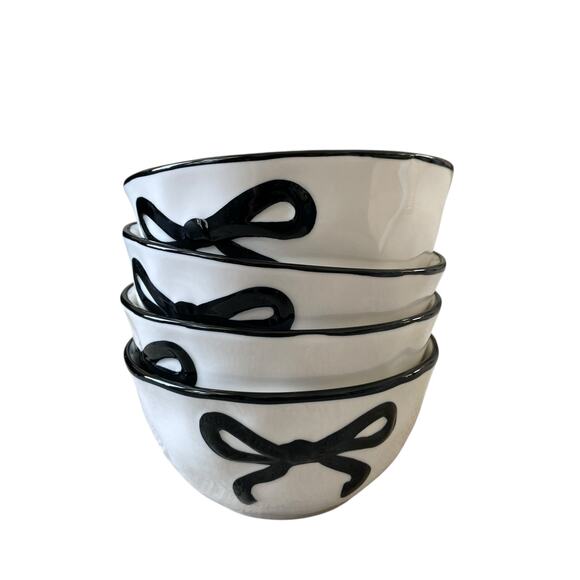Hand Painted Coquette Black Bow Salad Bowls 6.25in White Ceramic Set of 4 NEW - Picture 11 of 15